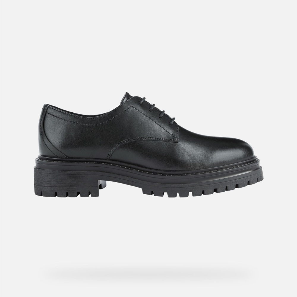 BNWT Geox Iridea Lace-Up Shoes US 7